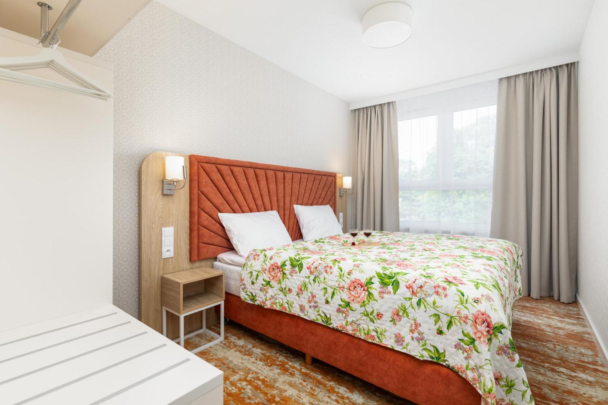 Sun & Beach Apartments Bel Mare With Parking By Noclegi Renters Miedzyzdroje Exteriör bild