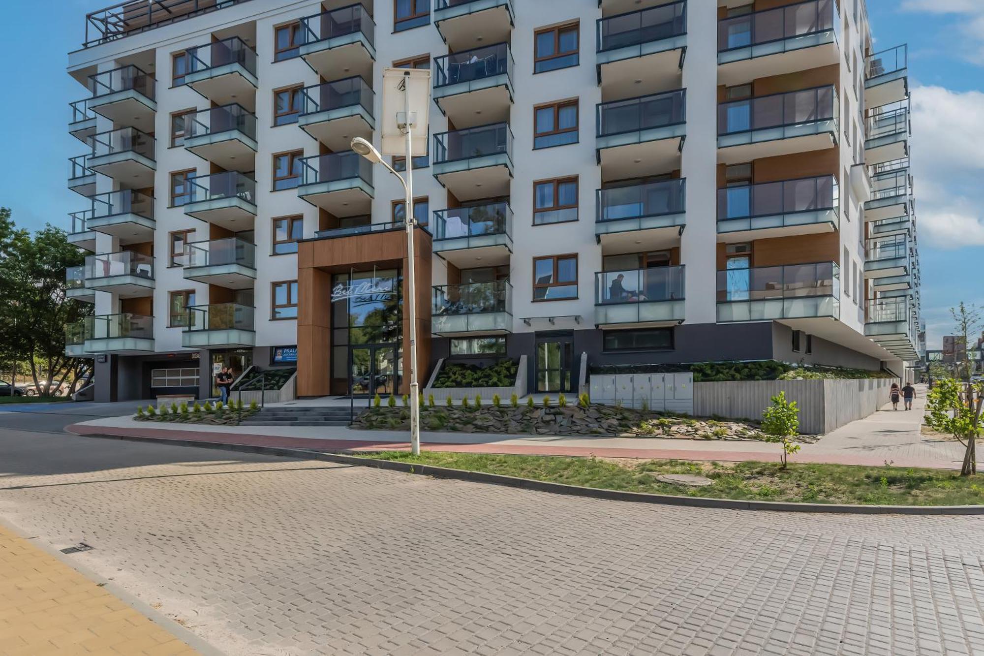 Sun & Beach Apartments Bel Mare With Parking By Noclegi Renters Miedzyzdroje Exteriör bild
