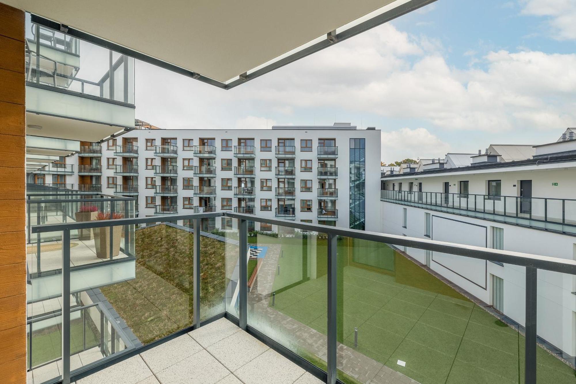 Sun & Beach Apartments Bel Mare With Parking By Noclegi Renters Miedzyzdroje Exteriör bild